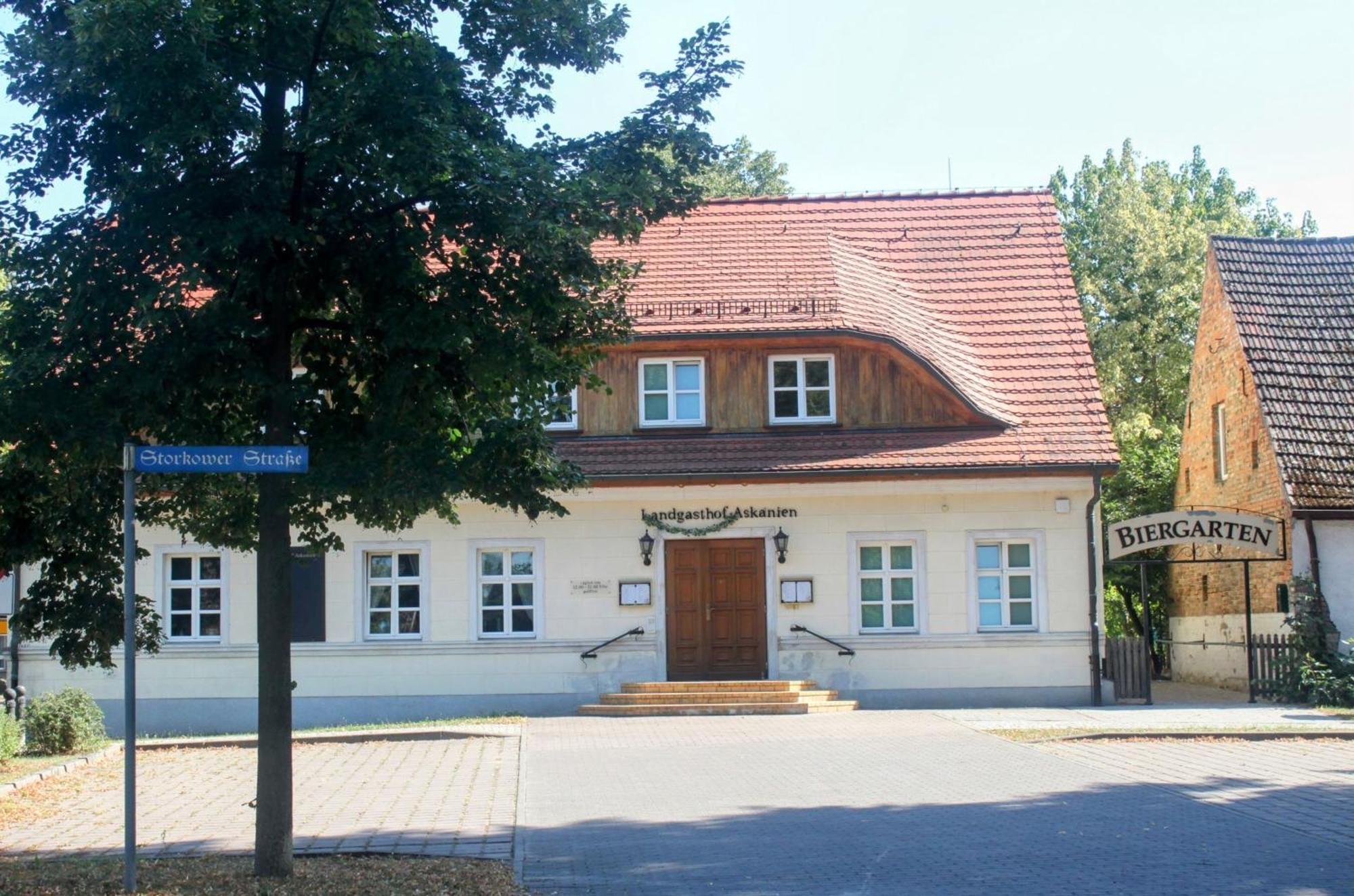 Landgasthof Askanien Templin Exterior photo